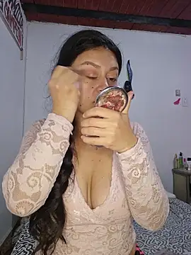 Snapshot of lombarlana-89 chatting on 22, 2, 2026 lombarlana-89 online show from 22, 2, 2026