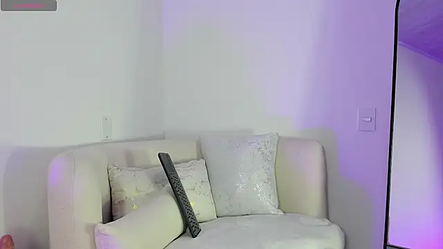 1m megan online show from 7, 10, 2025