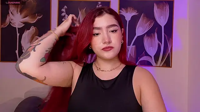 Snapshot of ViolettCastel chatting on 3, 3, 2026 ViolettCastel online show from 3, 3, 2026