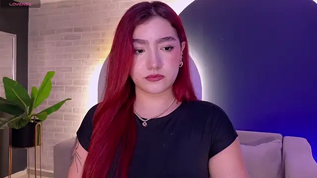 Snapshot of ViolettCastel chatting on 14, 3, 2026 ViolettCastel online show from 14, 3, 2026