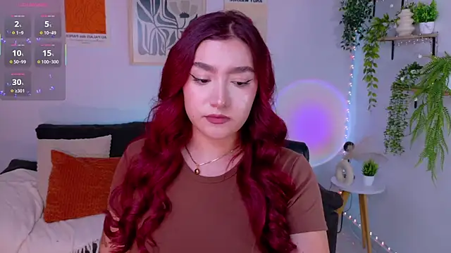 Snapshot of ViolettCastel chatting on 4, 6, 2026 ViolettCastel online show from 4, 6, 2026