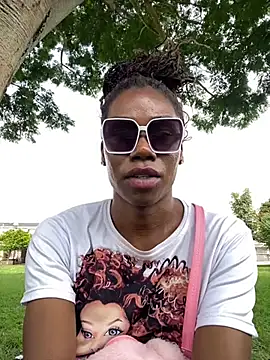 sweetsarabig22cm online show from 3, 3, 2025