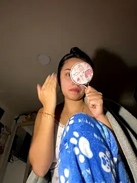 Kimmymadison- online show from 15, 10, 2025