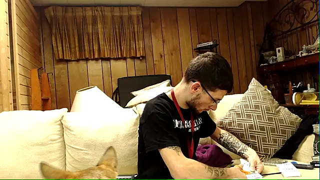 hungkubenski online show from 2, 11, 2025