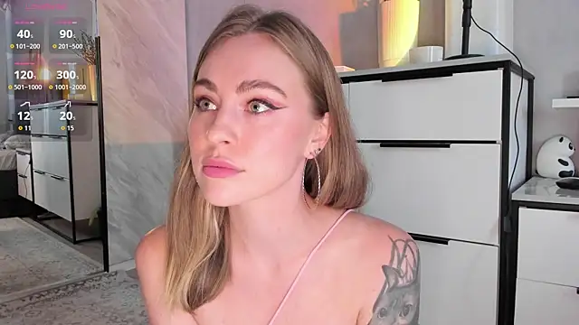 LoveGameSexx online show from 11, 10, 2025