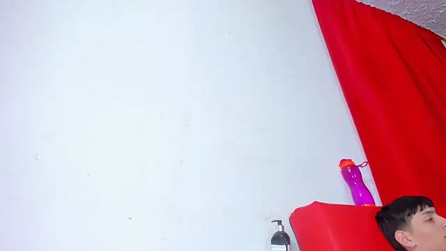 Extreme Team8 online show from 21, 2, 2025