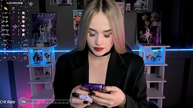 Snapshot of Ellen_Soft chatting on 6, 1, 2025 Ellen Soft online show from 6, 1, 2025