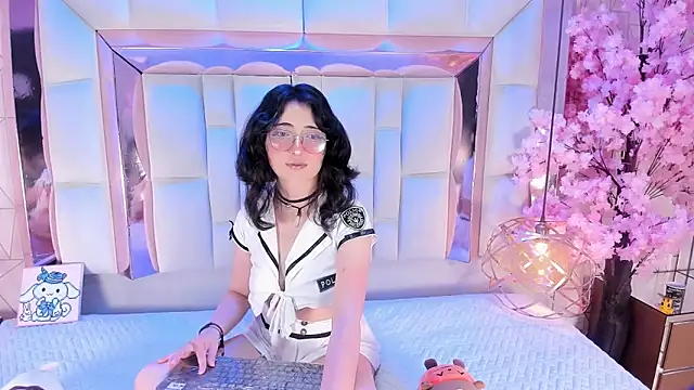 SaraMartini1 online show from 14, 11, 2025