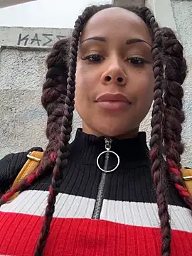 HaileyDiana online show from 18, 3, 2026