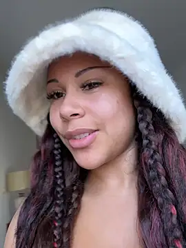 HaileyDiana online show from 28, 3, 2026