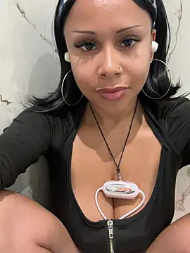 HaileyDiana online show from 19, 5, 2026