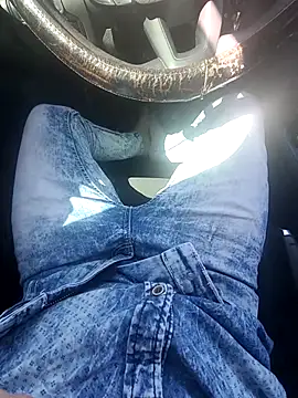 Snapshot of bigdaddyyplays chatting on 1, 3, 2026 bigdaddyyplays online show from 1, 3, 2026