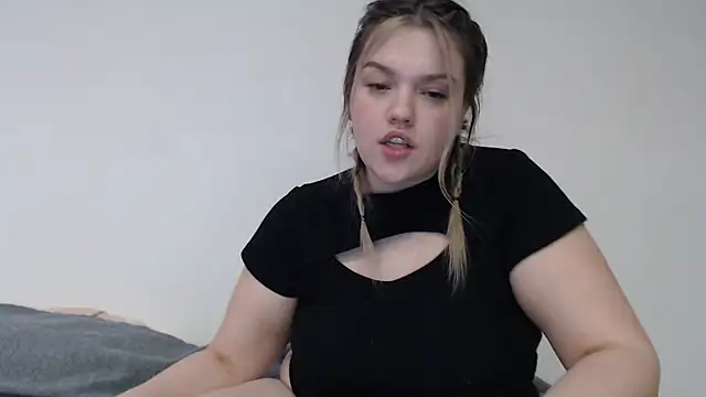 Snapshot of AnitaWillias chatting on 22, 2, 2025 AnitaWillias online show from 22, 2, 2025