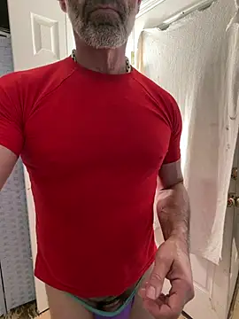Snapshot of DaddySnowXX chatting on 4, 8, 2026 DaddySnowXX online show from 4, 8, 2026