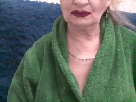 CarlyTreat online show from 18, 2, 2025