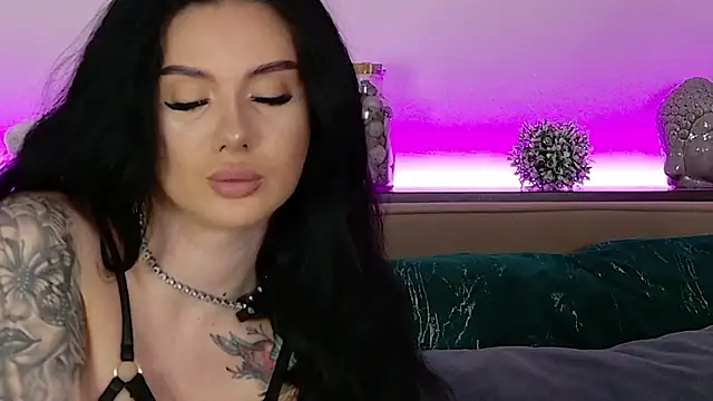 CarolinePrescott online show from 8, 2, 2026