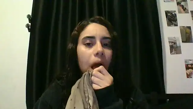 catrinasexy19 online show from 20, 3, 2025