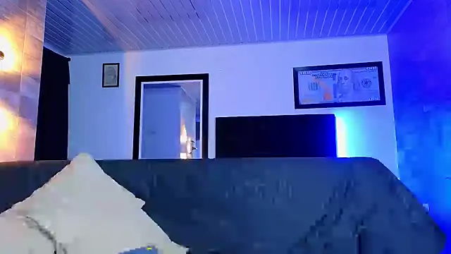 AsmodeoCox online show from 4, 3, 2025