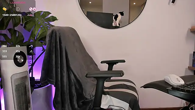Snapshot of ariana_fitl_ chatting on 30, 1, 2025 ariana fitl online show from 30, 1, 2025
