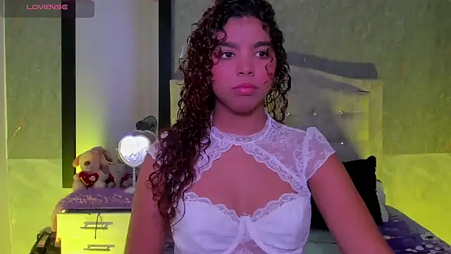 aurora rodriguez online show from 22, 3, 2025