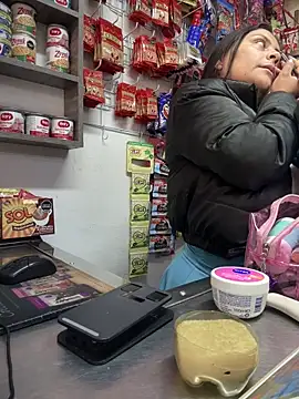 Snapshot of Sol_biglips chatting on 2, 1, 2025 Sol biglips online show from 2, 1, 2025