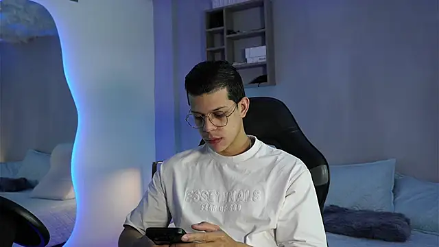 MarcoSullivan online show from 7, 4, 2026