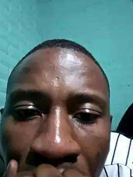 HandsomeBuoyy21 online show from 12, 3, 2026