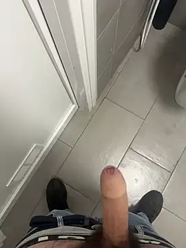 Snapshot of _themask_ chatting on 17, 3, 2025  themask  online show from 17, 3, 2025