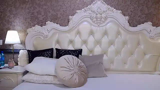 OliveWilson online show from 17, 1, 2025