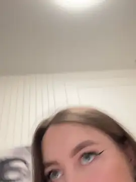 Snapshot of Lady_MiaOlson chatting on 2, 1, 2025 Lady MiaOlson online show from 2, 1, 2025