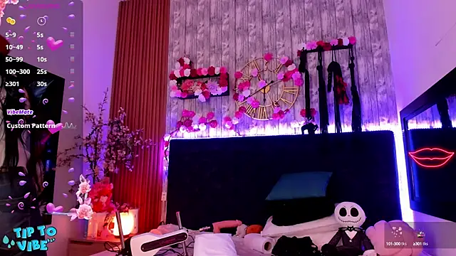 Neko Misaki online show from 7, 10, 2025