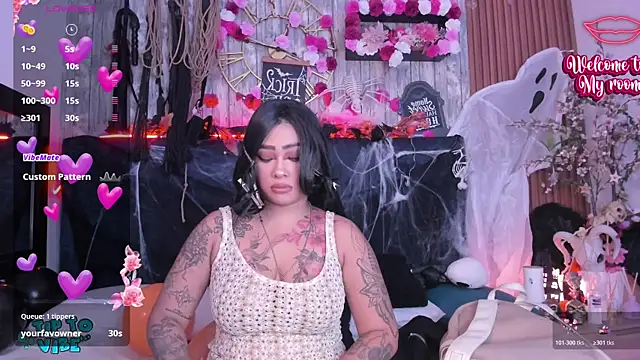 Neko Misaki online show from 4, 11, 2025