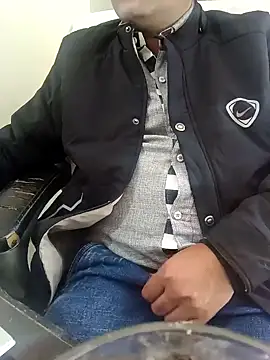 Hot-man39 online show from 6, 12, 2024