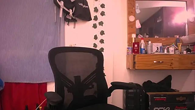 latinhot9631 online show from 5, 4, 2026