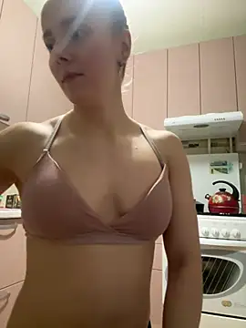 Snapshot of AlisaKissss chatting on 9, 1, 2025 AlisaKissss online show from 9, 1, 2025