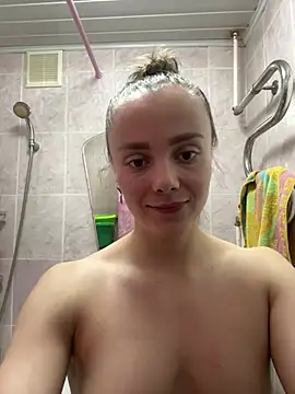 Snapshot of AlisaKissss chatting on 9, 2, 2025 AlisaKissss online show from 9, 2, 2025