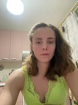 Snapshot of AlisaKissss chatting on 17, 2, 2025 AlisaKissss online show from 17, 2, 2025