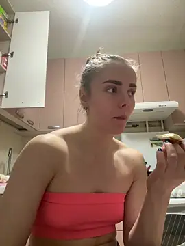 Snapshot of AlisaKissss chatting on 6, 3, 2025 AlisaKissss online show from 6, 3, 2025