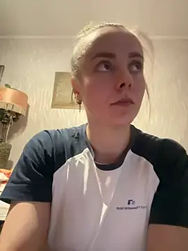 Snapshot of AlisaKissss chatting on 22, 3, 2025 AlisaKissss online show from 22, 3, 2025