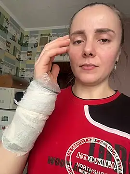 AlisaKissss online show from 8, 2, 2026