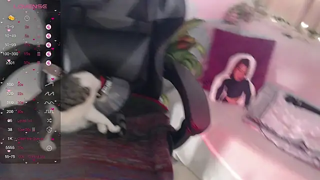 mily thomson b  online show from 11, 10, 2025