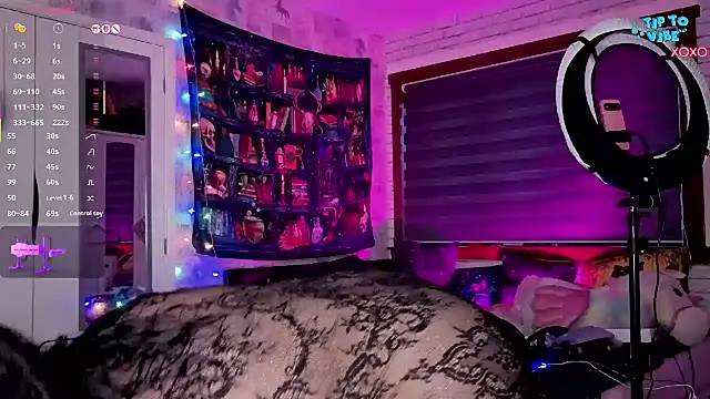 KinkyLittleWitch online show from 22, 5, 2026