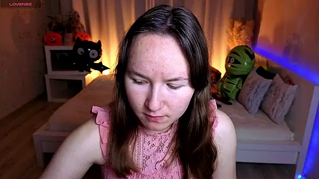 Little doll meow online show from 4, 11, 2025