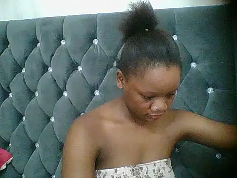 HotJeylee online show from 19, 12, 2025