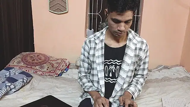 Stallion Theboy22 online show from 18, 2, 2026