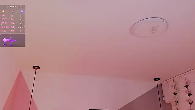 Kloe Raize online show from 21, 2, 2025