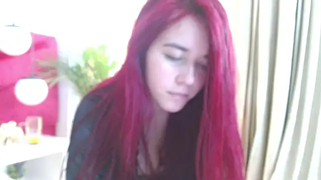 Snapshot of Sophie_ponce chatting on 18, 4, 2026 Sophie ponce online show from 18, 4, 2026