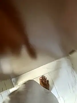 RajeshKumar133476 online show from 27, 2, 2025