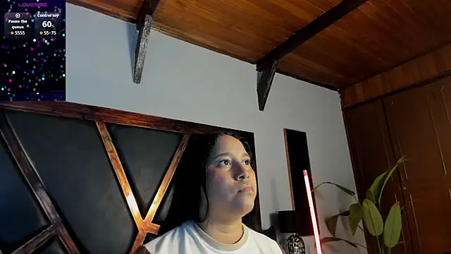 Snapshot of EmiliWilliams chatting on 25, 4, 2026 EmiliWilliams online show from 25, 4, 2026