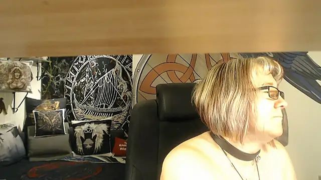 TittenMichelle online show from 22, 12, 2025